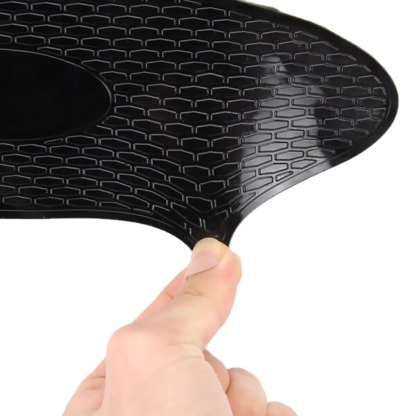 Car Auto Oval Soft Rubber Dashboard Anti-slip Pad Mat for Phone / GPS/ MP4/ MP3, Size: 30*9.5cm - Image 4