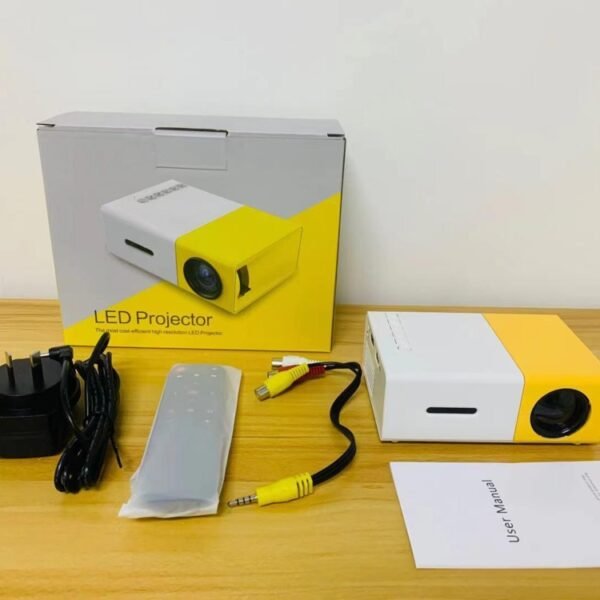 YG300 400LM Portable Mini Home Theater LED Projector with Remote Controller, Support HDMI, AV, SD, USB Interfaces - Image 6