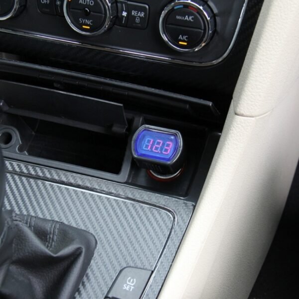 DC 12V / 24V LED Display Mini Auto Electric Voltmeter - Image 7