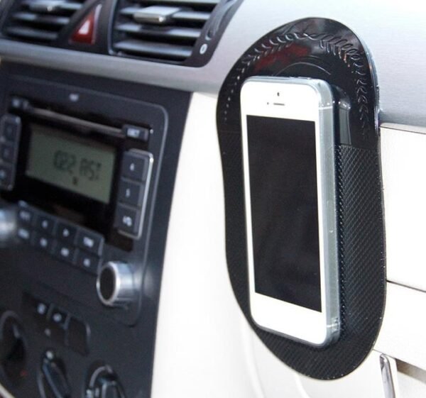 Car Anti-Slip Sticky Mat for Mobile Phone / MP3 / MP4, Size: 18.2x12x0.2cm, Anti-Slip Sticky Mat(Black), Anti-Slip Sticky Mat(Transparent) - Image 5